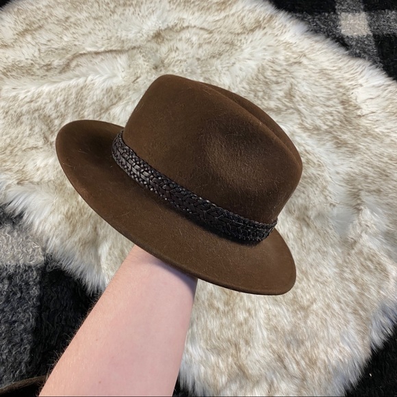 Vintage Accessories - Vtg brown felted small brim hat western